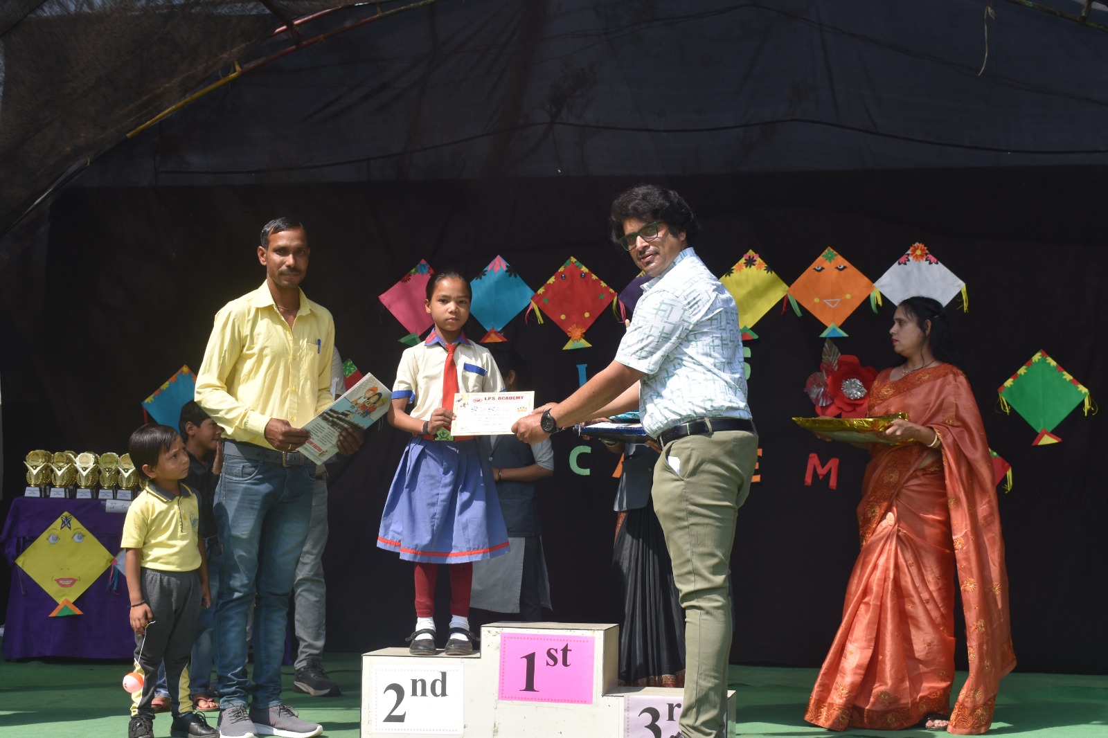 IPS School isagarh award ceremony